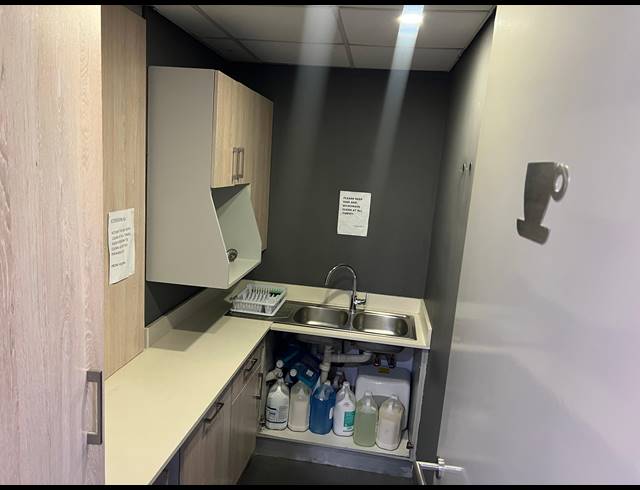 190M² OFFICE TO LET IN UMHLANGA RIDGE
